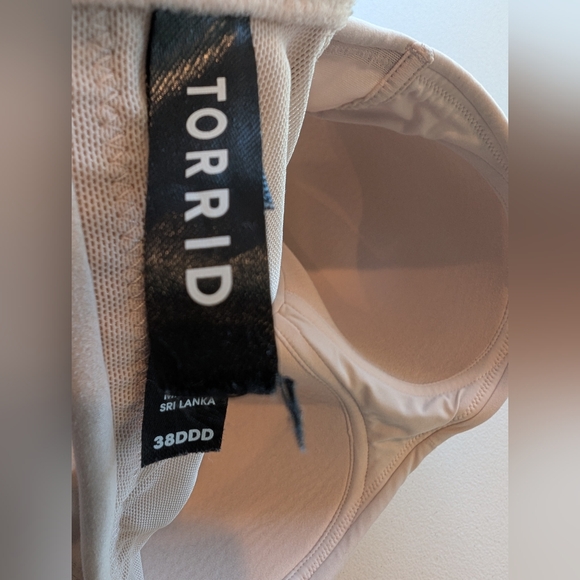 Torrid Dream Wire-Free Lightly Lined Bra Tan 38DDD - Picture 3 of 6